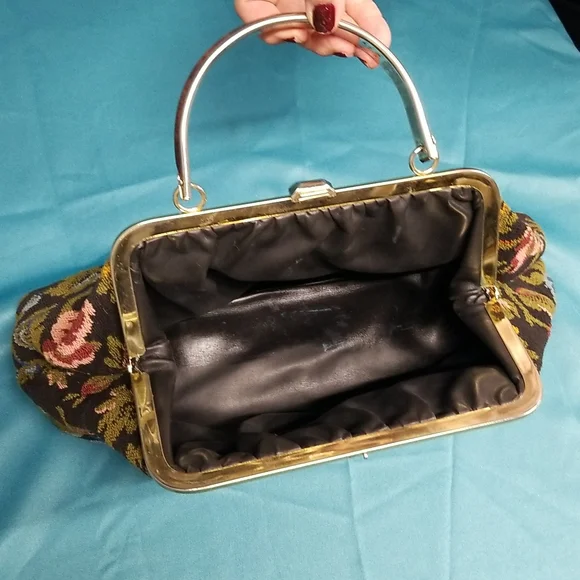 Vintage JR tapestry purse - Picture 6 of 12